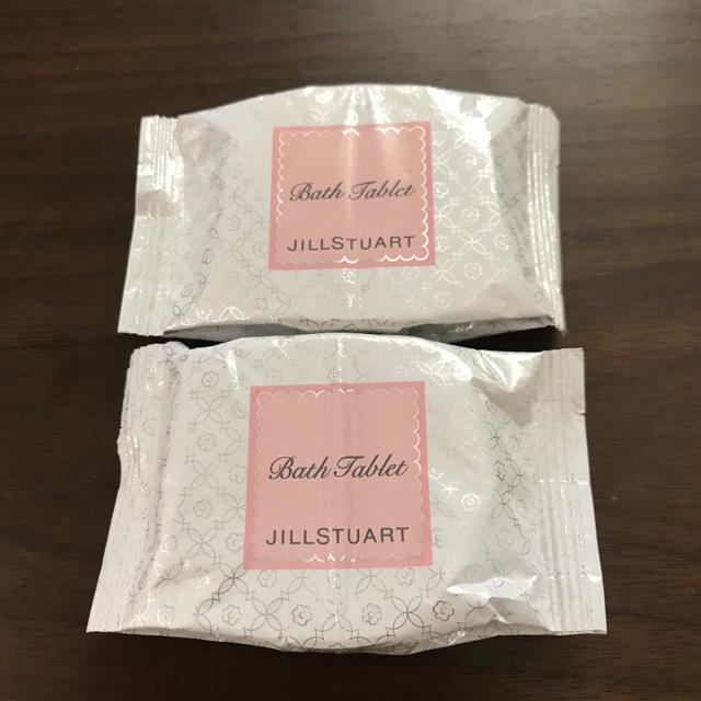 JILLSTUART(ジルスチュアート)のジルスチュアート  入浴剤２個セット コスメ/美容のボディケア(入浴剤/バスソルト)の商品写真