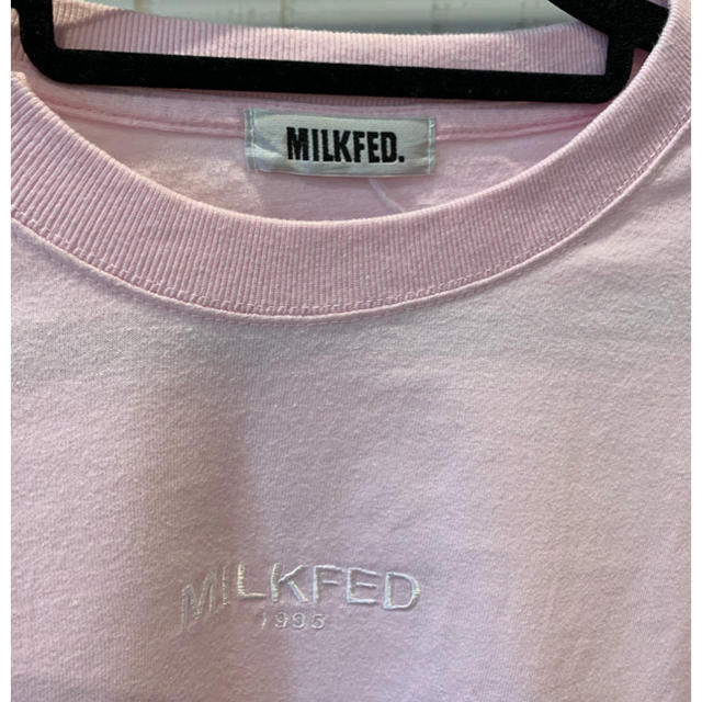 MILKFED.(ミルクフェド)のMILKFED. ロゴTシャツ レディースのトップス(Tシャツ(半袖/袖なし))の商品写真