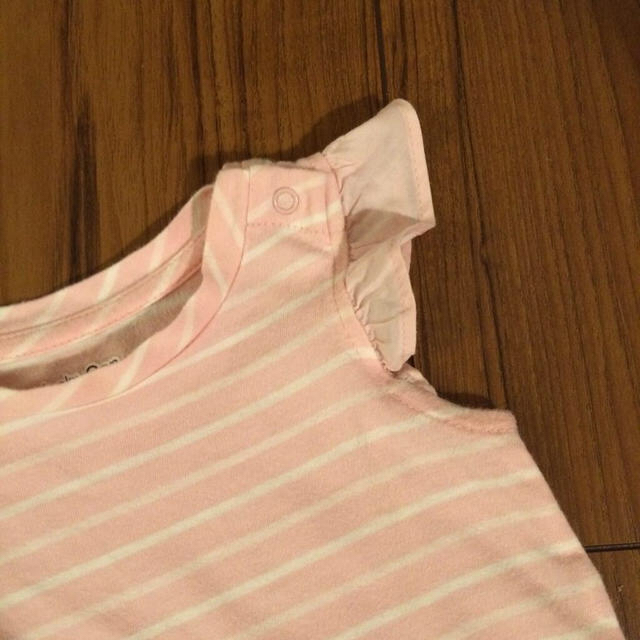 babyGAP(ベビーギャップ)の70 ロンパース キッズ/ベビー/マタニティのキッズ服女の子用(90cm~)(その他)の商品写真