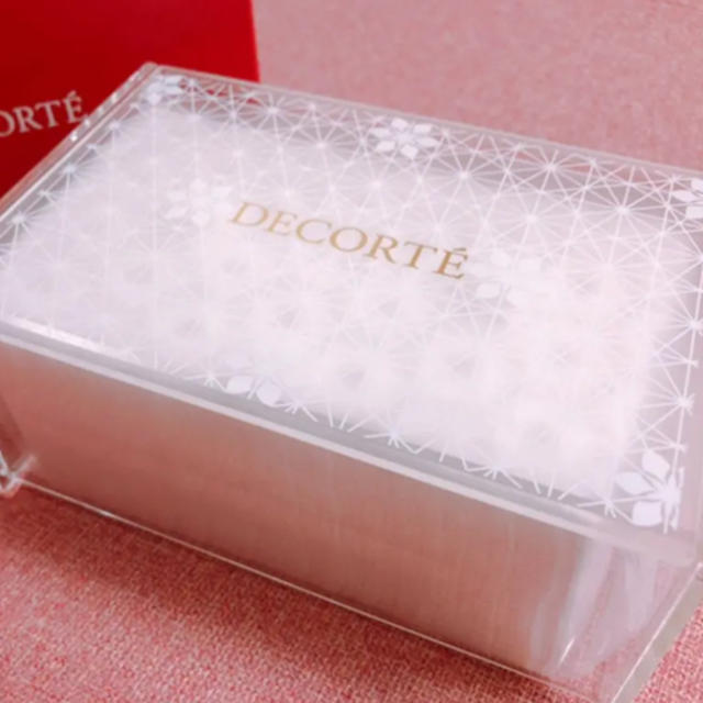 COSME DECORTE(コスメデコルテ)の新品未使用 コスメデコルテ ノベルティ コットンケース コスメ/美容のスキンケア/基礎化粧品(その他)の商品写真