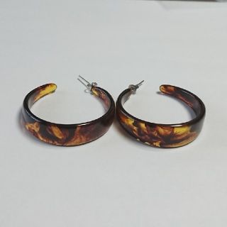 イアパピヨネ(ear PAPILLONNER)のパピヨネ購入  べっ甲色  ピアス(ピアス)