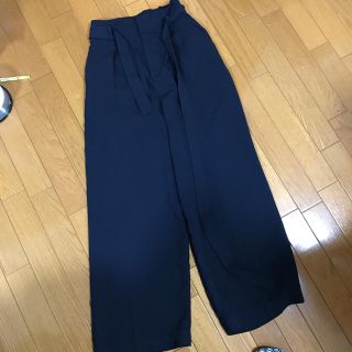 ユニクロ(UNIQLO)のUNIQLO ワイドパンツ？(カジュアルパンツ)