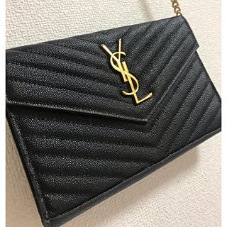 イヴサンローランボーテ(Yves Saint Laurent Beaute)のチェーンウォレット(ウォレットチェーン)