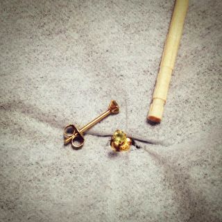 K18ピアス 薄緑(ピアス)