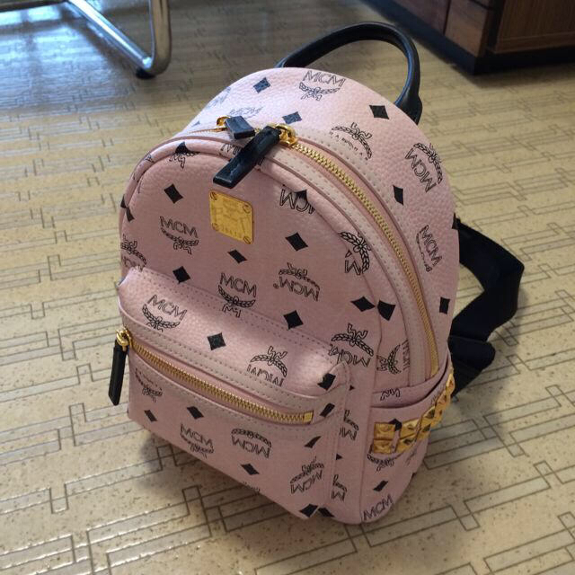 MCM - MCM♡大人気薄ピンクバックパックの通販 by MO|エムシーエム