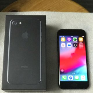 アップル(Apple)のiPhone 7 Jet Black 128GB docomo(スマートフォン本体)