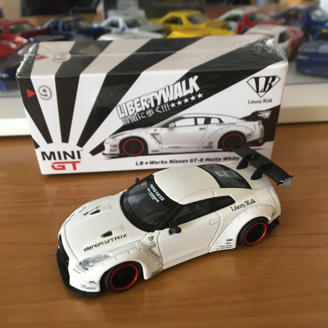 mini GT LB Works Nissan GT-R White 未開封