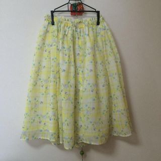 ダブルクローゼット(w closet)の[再出品] 花柄 シフォンスカート(ロングスカート)