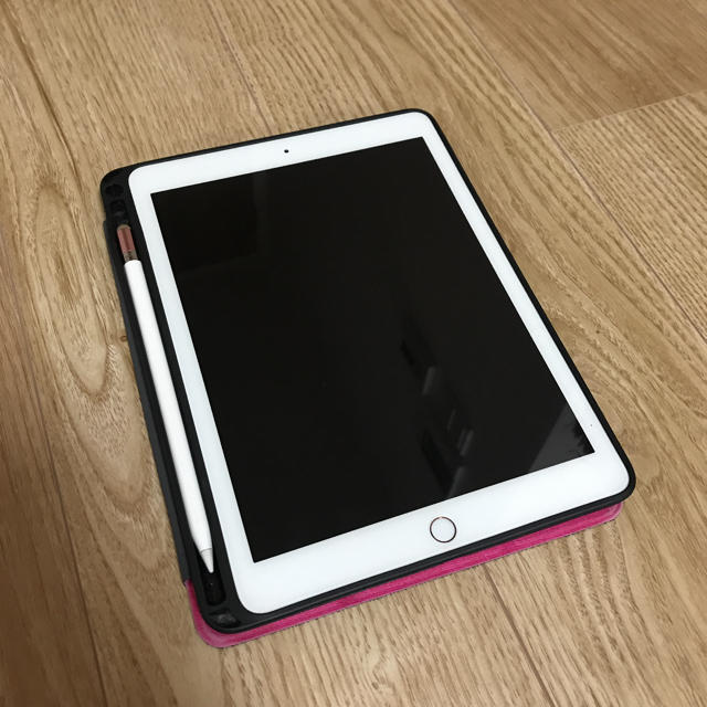 スマホ/家電/カメラiPad 6 アイパッド 第6世代 apple