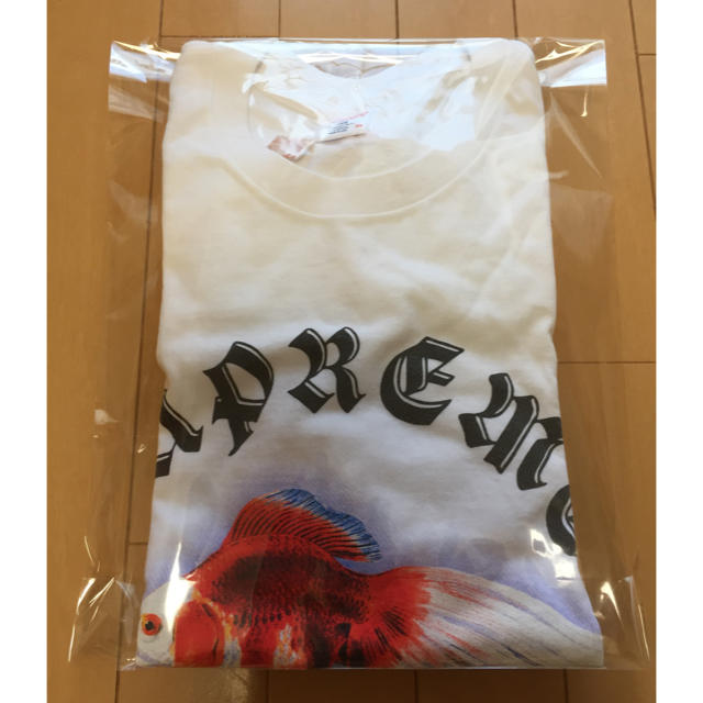 Supreme(シュプリーム)のsupreme  sasquatchfabrix GOLD FISH tee  メンズのトップス(Tシャツ/カットソー(半袖/袖なし))の商品写真