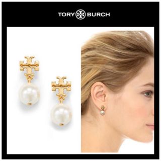 トリーバーチ(Tory Burch)のトリーバーチ ロゴパールピアス(ピアス)