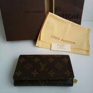 ルイヴィトン(LOUIS VUITTON)のウパ様専用　ヴィトン　二つ折り　ファスナー　財布(財布)