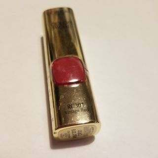 ロレアルパリ(L'Oreal Paris)のロレアルパリ カラーリッシュルルージュ RC301(口紅)