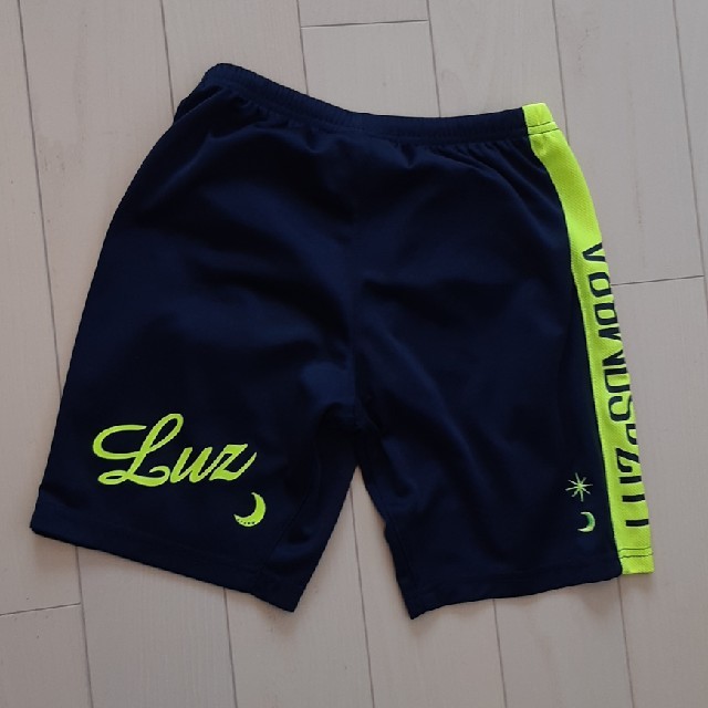 LUZ(ルース)の140cmジュニアLuzeSOMBRAルースイソンブラ上下Tシャツパンツ スポーツ/アウトドアのサッカー/フットサル(ウェア)の商品写真