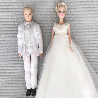 バービー(Barbie)の結婚式 バービー人形セット売り(ぬいぐるみ)