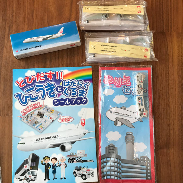 JAL(日本航空)(ジャル(ニホンコウクウ))の非売品 JAL 飛行機 おもちゃ 模型  エンタメ/ホビーのテーブルゲーム/ホビー(航空機)の商品写真