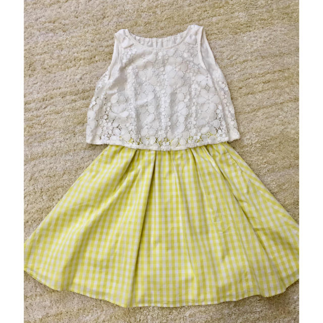 GU(ジーユー)のワンピース140cm キッズ/ベビー/マタニティのキッズ服女の子用(90cm~)(ワンピース)の商品写真