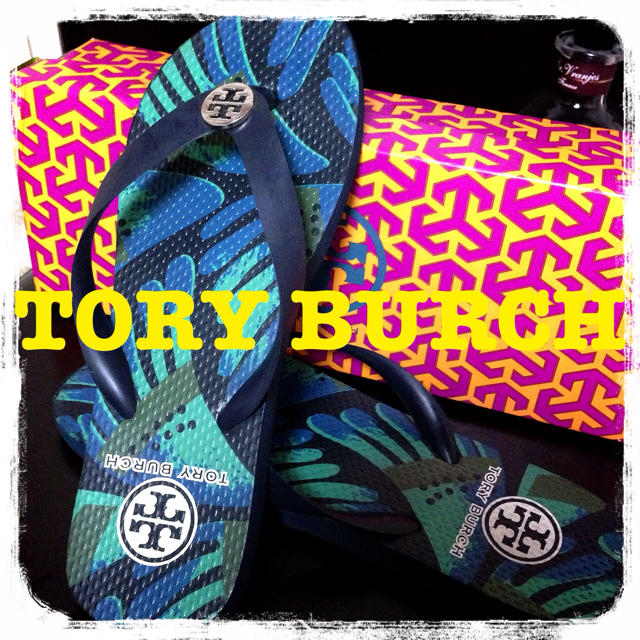 Tory Burch(トリーバーチ)のTORY BURCH レディースの靴/シューズ(サンダル)の商品写真