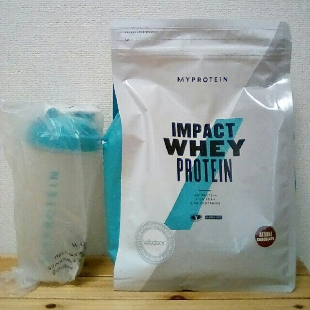 MYPROTEIN - MYPROTEIN インパクトホエイプロテイン1kg シェイカー付きの通販 by 遠い昔、はるか彼方の銀河系で's