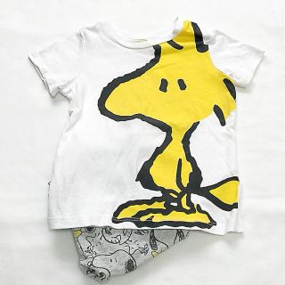 エイチアンドエム(H&M)のH&M スヌーピー ウッドストック Tシャツ＆ベビーパンツ＆スタイ 74cm(Ｔシャツ)