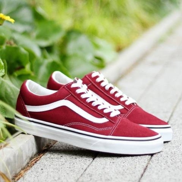 VANS(ヴァンズ)のOLD SKOOL RUMBA RED  レディースの靴/シューズ(スニーカー)の商品写真