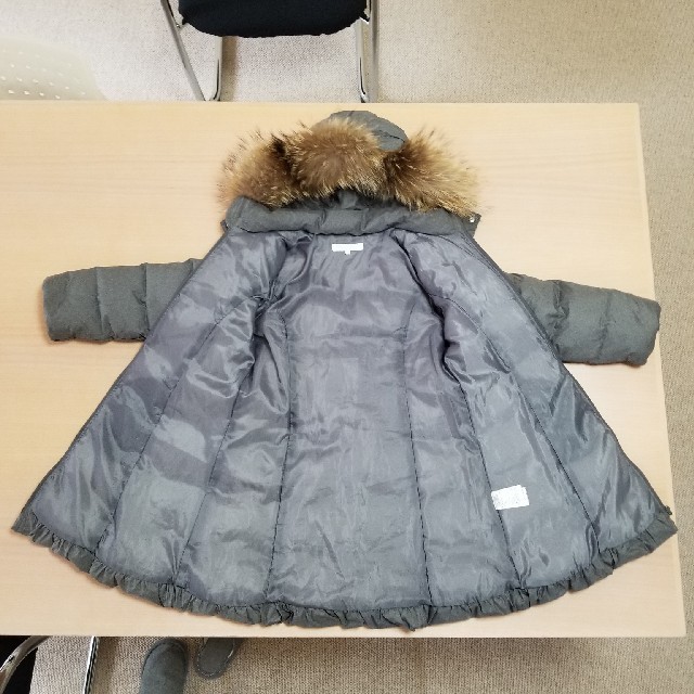 Tartine et Chocolat(タルティーヌ エ ショコラ)のTartine et Chocolat ダウンコート130 キッズ/ベビー/マタニティのキッズ服女の子用(90cm~)(コート)の商品写真