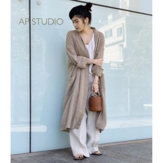 アパルトモンドゥーズィエムクラス(L'Appartement DEUXIEME CLASSE)のタグ付き新品⭐️AP STUDIO シャツガウン／ベージュ／予約完売品(ガウンコート)