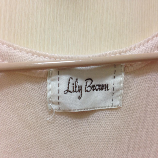 Lily Brown(リリーブラウン)のLily BrownネコリボンTシャツ* レディースのトップス(Tシャツ(半袖/袖なし))の商品写真