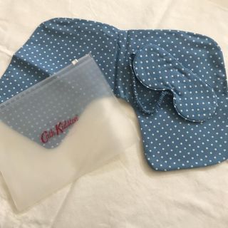 キャスキッドソン(Cath Kidston)の【新品】キャスキッドソン トラベルピロー&アイマスク トラベルセット 袋付き(旅行用品)