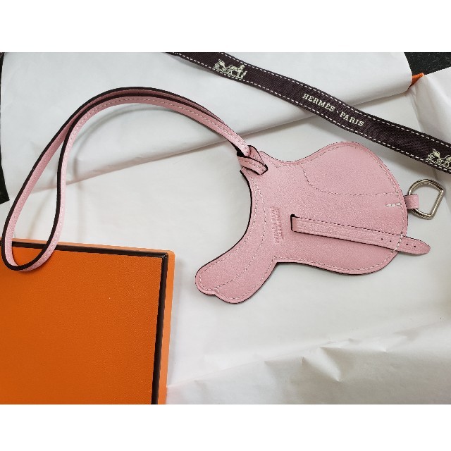 新品 エルメス HERMES パドックチャーム 鞍 1