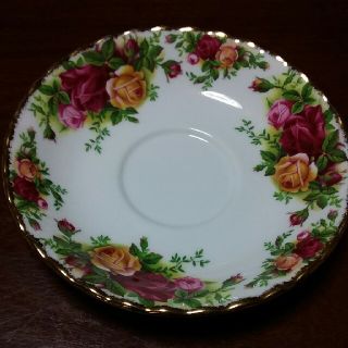 ロイヤルアルバート(ROYAL ALBERT)のロイヤルアルバート　ソーサ(食器)