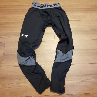 アンダーアーマー(UNDER ARMOUR)のアンダーアーマ　スパッツ　YSM(パンツ/スパッツ)