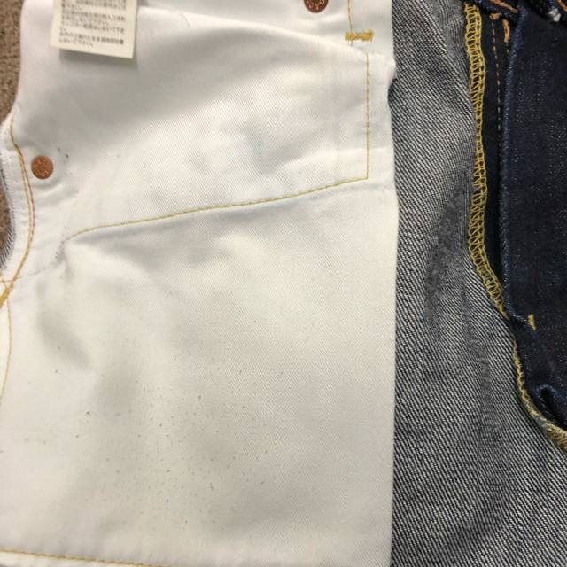 Levi's(リーバイス)のリーバイス デニム 502XX レプリカ ワンウォッシュ 濃いめ 革パッチ メンズのパンツ(デニム/ジーンズ)の商品写真