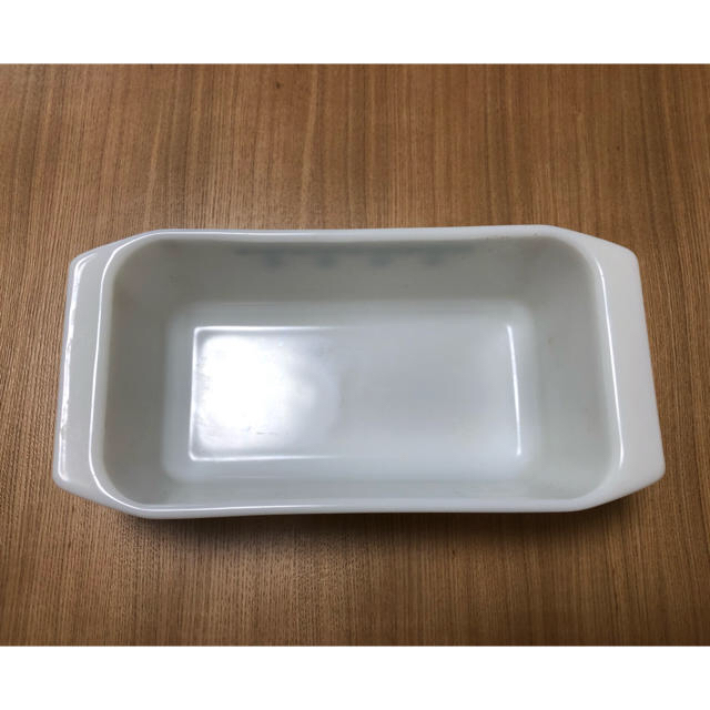 Pyrex(パイレックス)のオールドパイレックス キャセロール  スノーフレーク柄 インテリア/住まい/日用品のキッチン/食器(食器)の商品写真