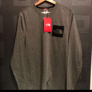 ザノースフェイス(THE NORTH FACE)のノースフェイス グレー ロンT 未使用品！！(Tシャツ/カットソー(七分/長袖))