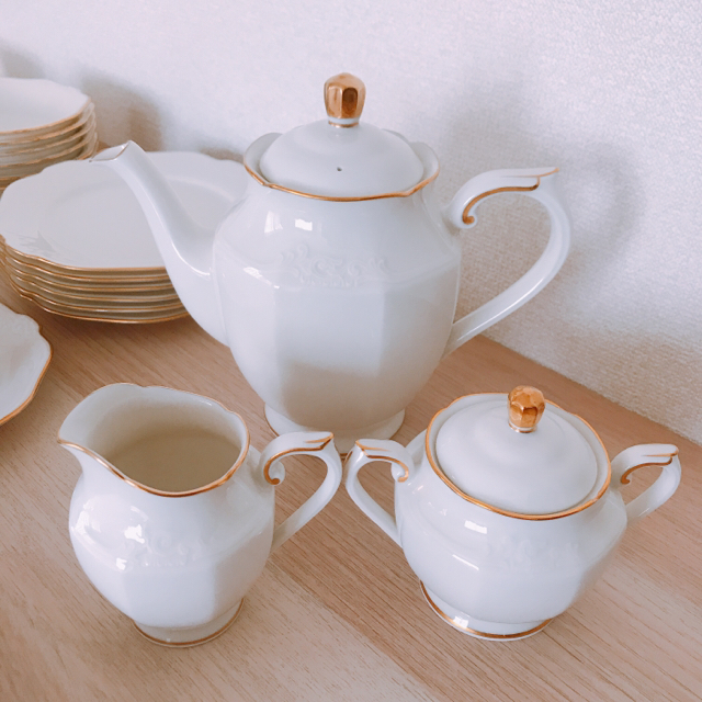 Noritake - ノリタケ bone china コンテンポラリー ティーセット Noritake - ノリタケ bone china コンテンポラリー ティーセット
