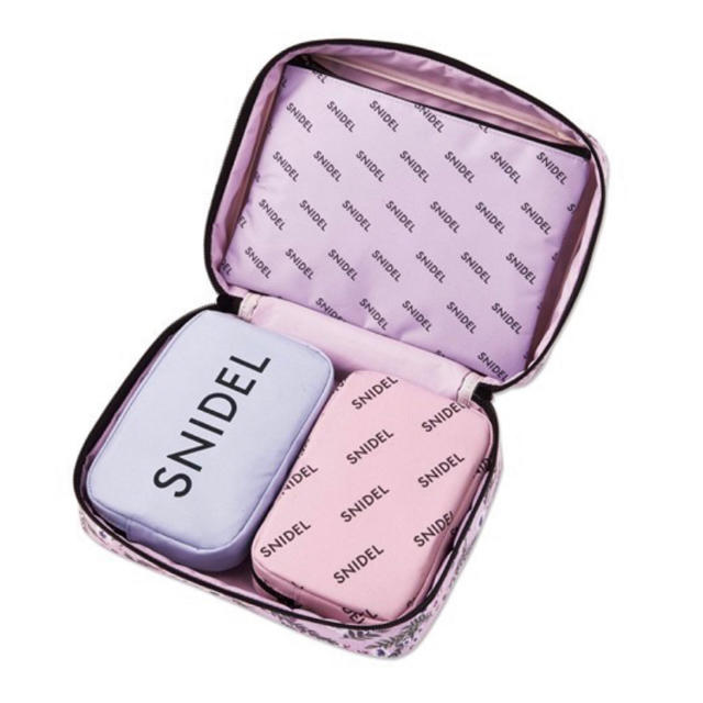 SNIDEL(スナイデル)のsweet  5月号 【付録】 SNIDEL　美女ポーチ4姉妹 レディースのファッション小物(ポーチ)の商品写真