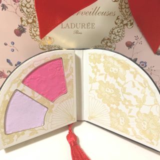 レメルヴェイユーズラデュレ(Les Merveilleuses LADUREE)のメイクアップコフレⅣ 102 LADUREE(コフレ/メイクアップセット)