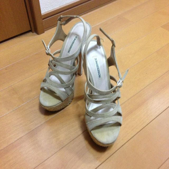 R&E(アールアンドイー)のＲ＆Ｅ👡サンダル レディースの靴/シューズ(サンダル)の商品写真