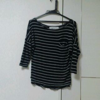 ザラ(ZARA)のZARA ボーダートップス(Tシャツ(長袖/七分))