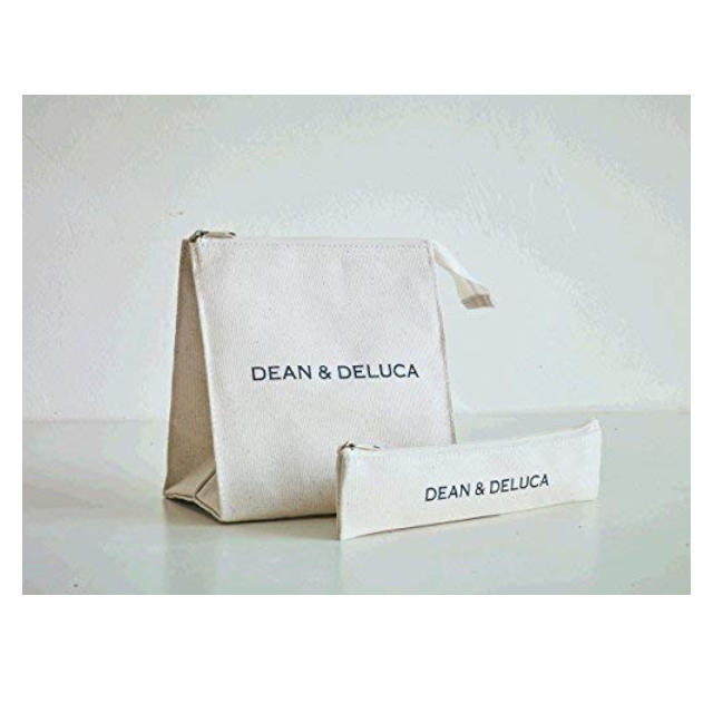 DEAN & DELUCA(ディーンアンドデルーカ)の新品未使用 DEAN&DELUCA ランチバッグ&カトラリーポーチ 2018 白 インテリア/住まい/日用品のキッチン/食器(弁当用品)の商品写真