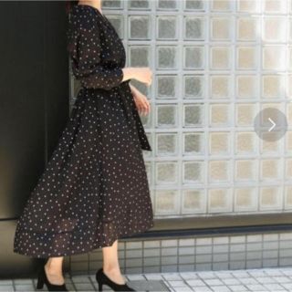 アパートバイローリーズ(apart by lowrys)の美品☆apart by lowrys カイキンドットワンピース(ロングワンピース/マキシワンピース)