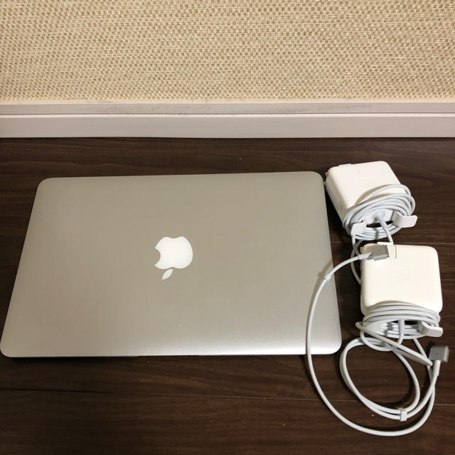 値下げMacBook Air 11インチ(early 2015モデル）