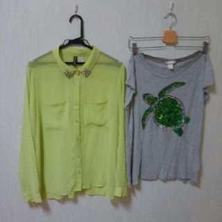 エイチアンドエム(H&M)の【値下げしました】H&M　ブラウス＆Tシャツカットソー２点セット(シャツ/ブラウス(長袖/七分))