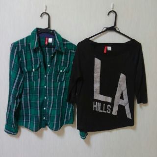 エイチアンドエム(H&M)の【値下げしました】H&M　チェックシャツ＆カットソーTシャツ２点セット(シャツ/ブラウス(長袖/七分))