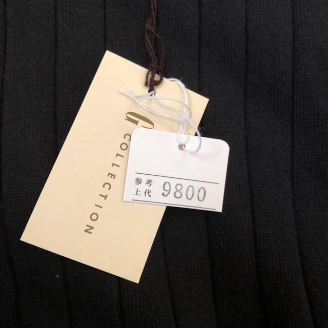 ZARA(ザラ)の【新品タグ付き】トップス 黒 レディースのトップス(カットソー(半袖/袖なし))の商品写真