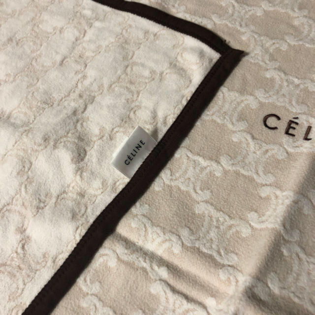 celine(セリーヌ)のCELINE のひざ掛け キッズ/ベビー/マタニティの寝具/家具(毛布)の商品写真