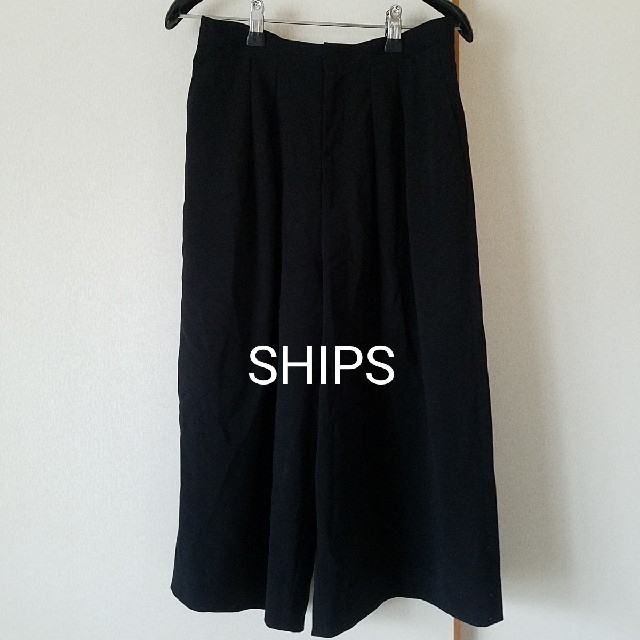 SHIPS(シップス)の専用出品です。8点おまとめSHIPS パンツ 春夏向け 黒 レディースのパンツ(カジュアルパンツ)の商品写真