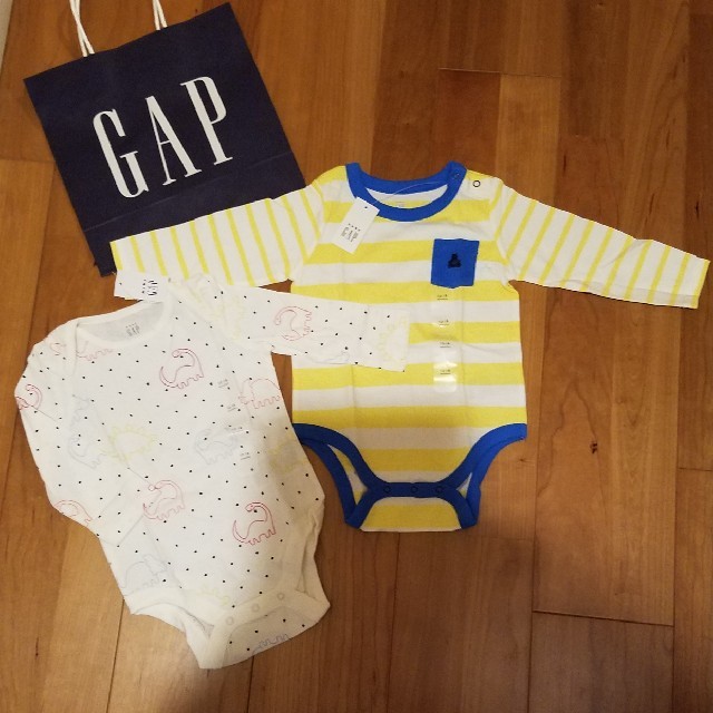 babyGAP(ベビーギャップ)の80 ロンパース　2枚セット キッズ/ベビー/マタニティのベビー服(~85cm)(ロンパース)の商品写真