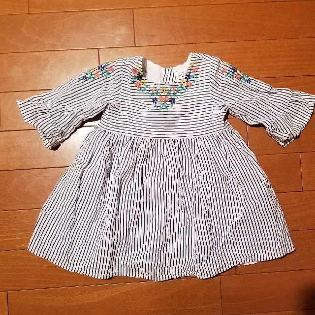 GAP(ギャップ)のGAP  ワンピース キッズ/ベビー/マタニティのキッズ服女の子用(90cm~)(ワンピース)の商品写真